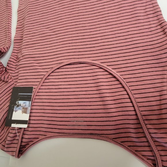 Urban Outfitters Long Sleeve Crop Top, Size M, Mauve Pink and Black Stripe, NWT - Picture 5 of 10